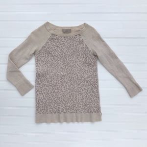 Long sleeved cheater print sweater!